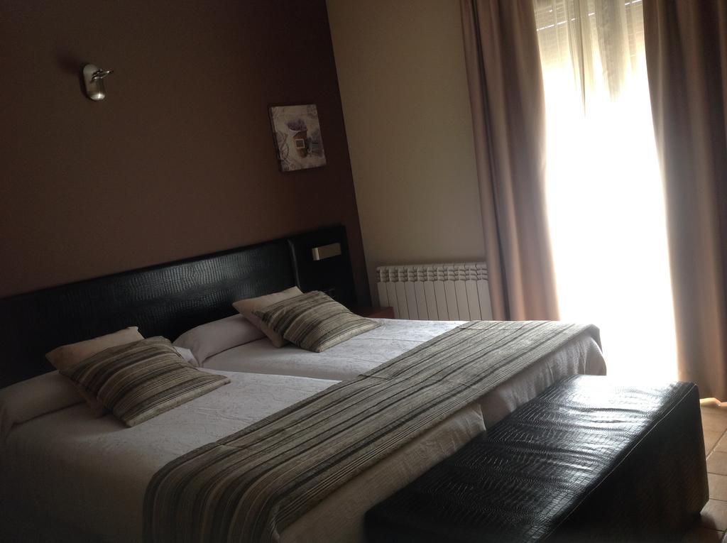 Hotel Casa Tejedor Las Almunias Esterno foto